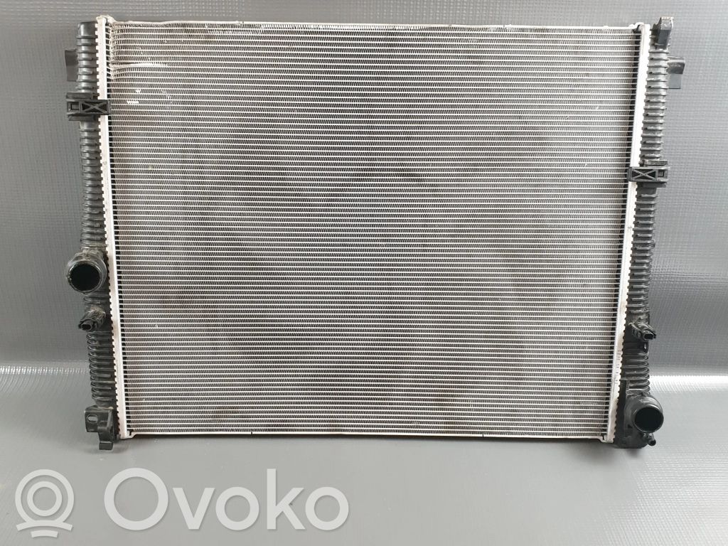 BMW i4 Coolant radiator 
