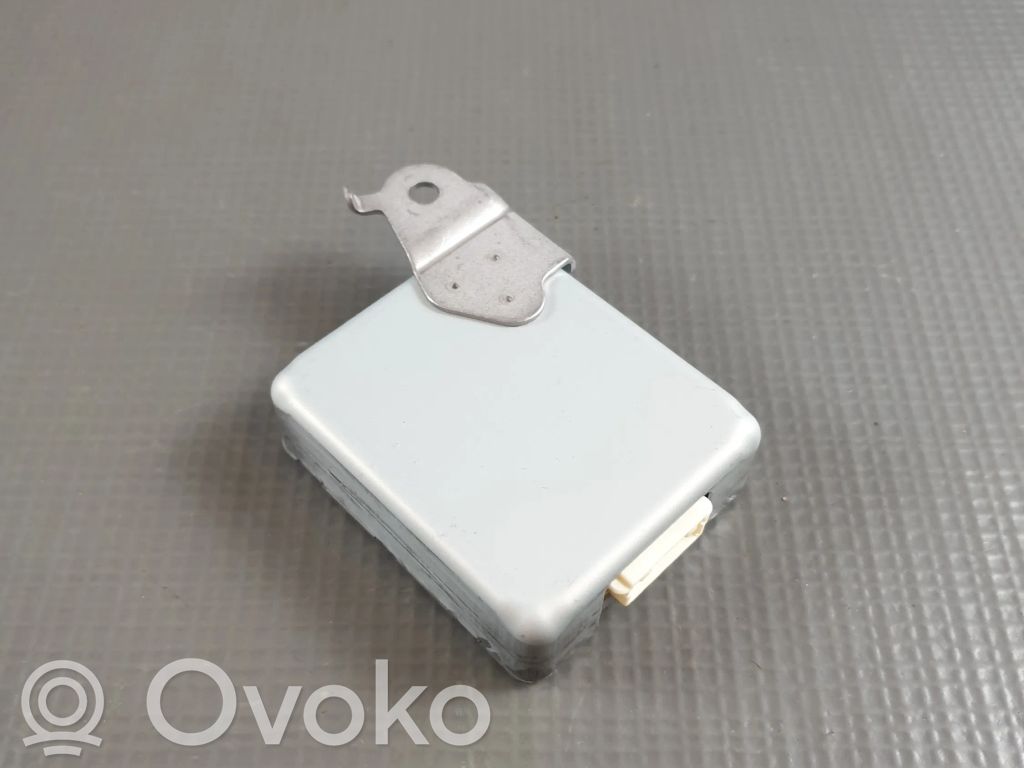 Toyota RAV 4 (XA50) Módulo de control Gateway 