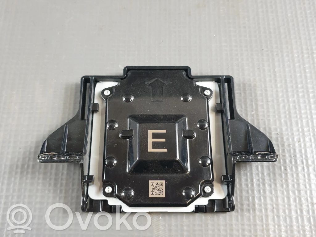Toyota RAV 4 (XA50) Antena (GPS antena) 