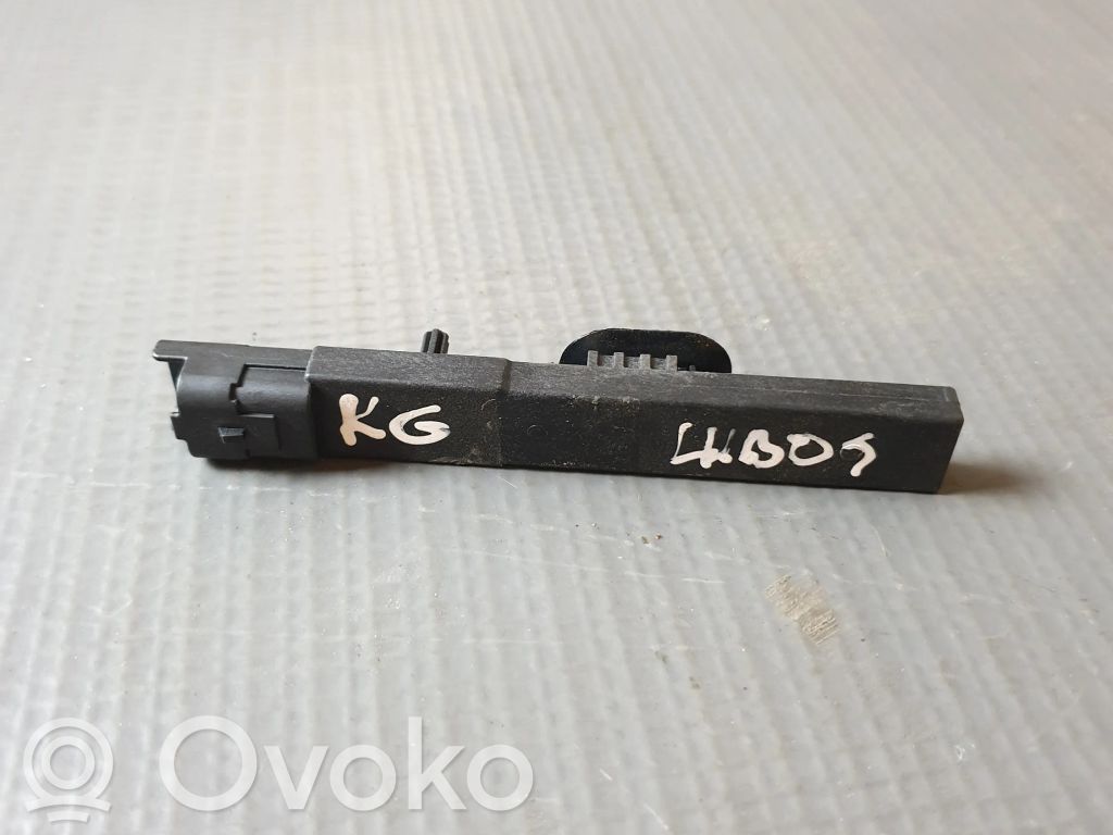 Peugeot Traveller Keyless system antenna 