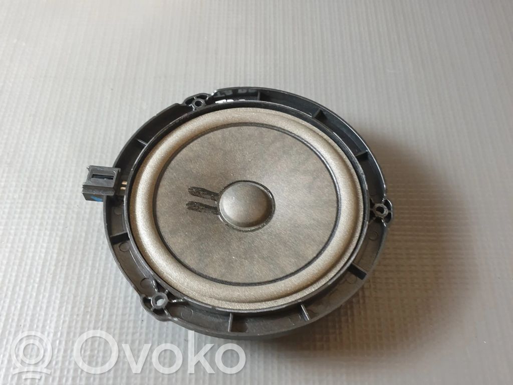 Peugeot Traveller Front door speaker 