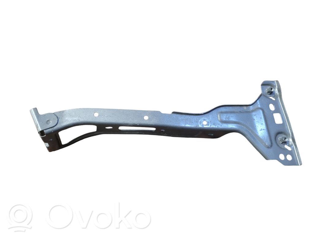 Audi A4 S4 B9 8W Fender mounting bracket 