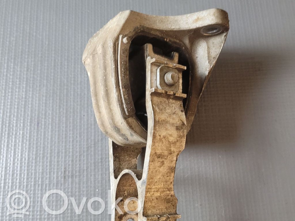 Volvo V90 Cross Country Gearbox mount 