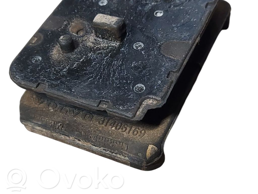 Volvo V90 Cross Country Rear coil spring rubber mount 