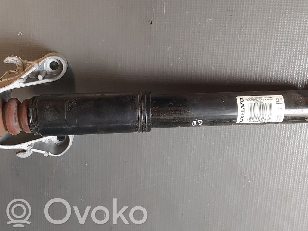 Volvo XC60 Kelių oro pagalvė 