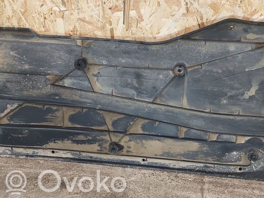 Volkswagen PASSAT B8 Osłona boczna podwozia 