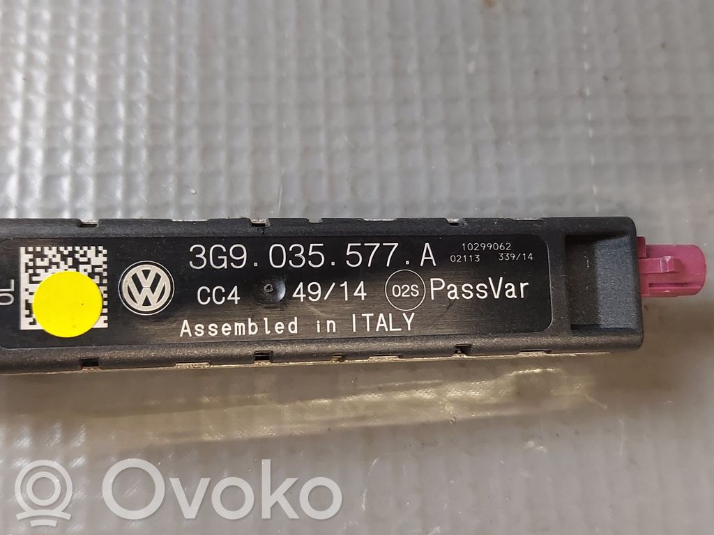 Volkswagen PASSAT B8 Wzmacniacz anteny 