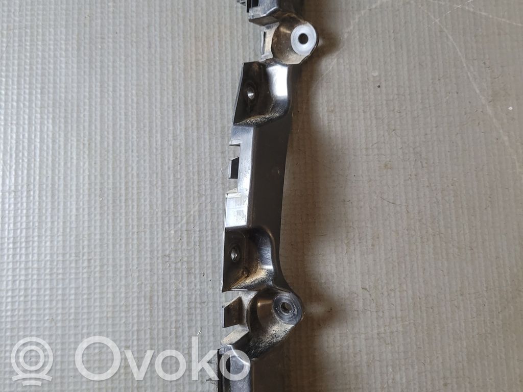 Dacia Duster II Rear bumper mounting bracket 