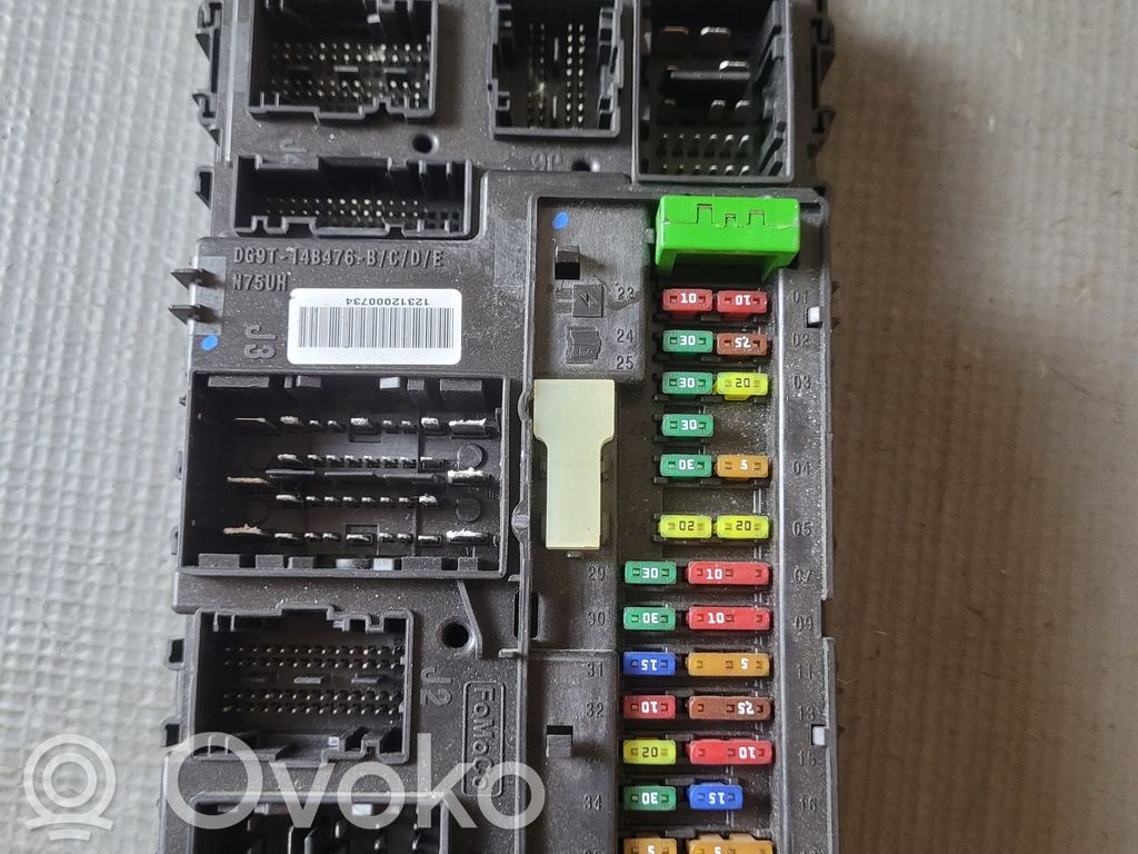 Ford Fusion II Central body control module 