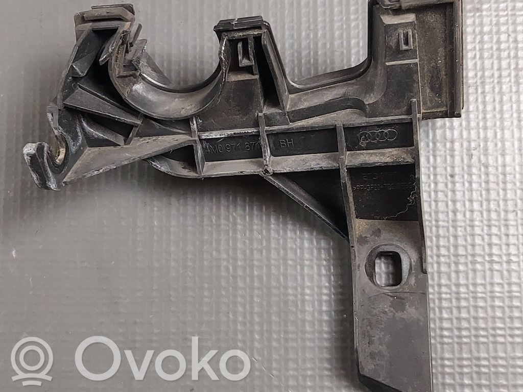 Audi SQ7 Other engine bay part 