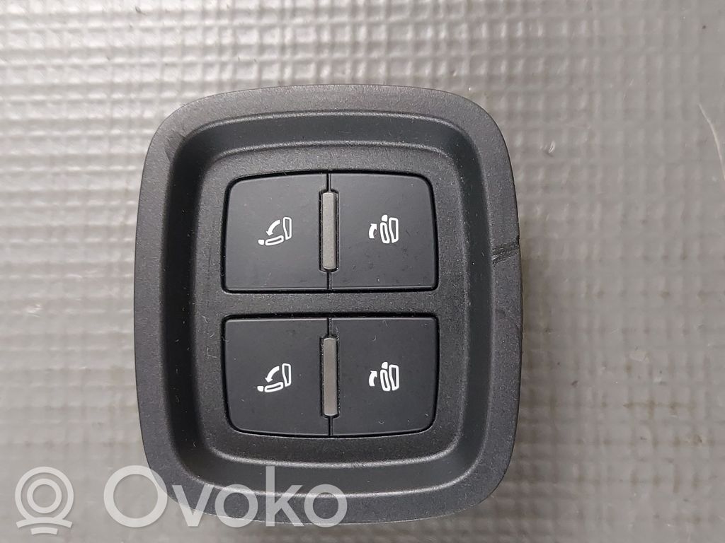 Audi SQ7 Seat control switch 
