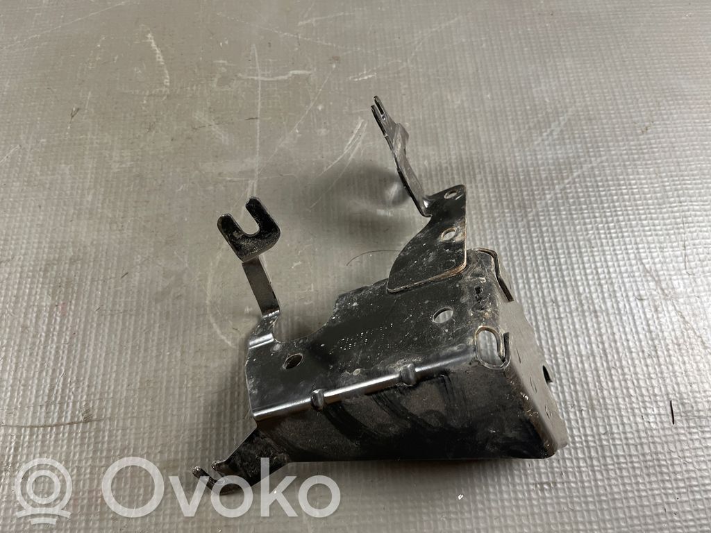 Renault Captur ABS pump bracket 
