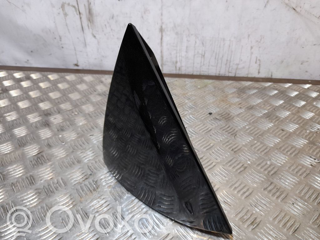 Chrysler Pacifica Mască capotă portbagaj 