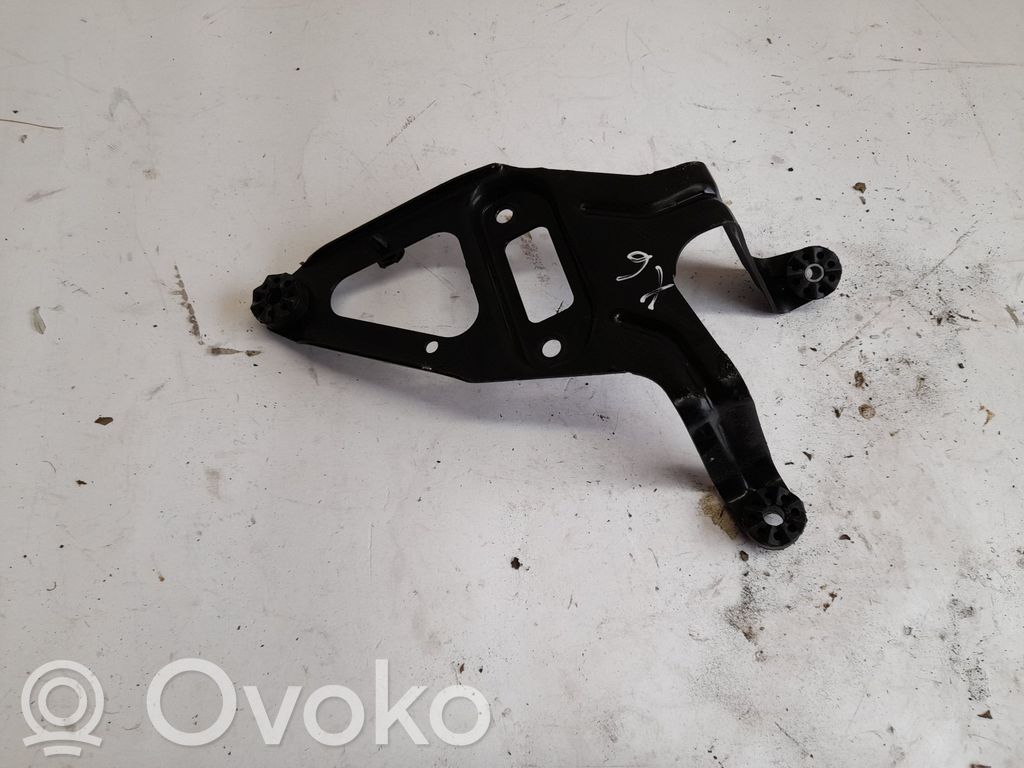 BMW X6 E71 ABS-pumpun kiinnike 