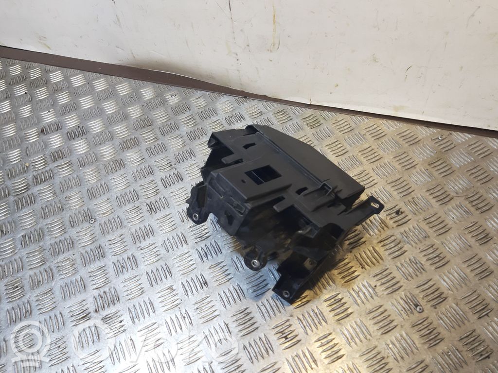 Mini One - Cooper Coupe R56 Fuse box cover 