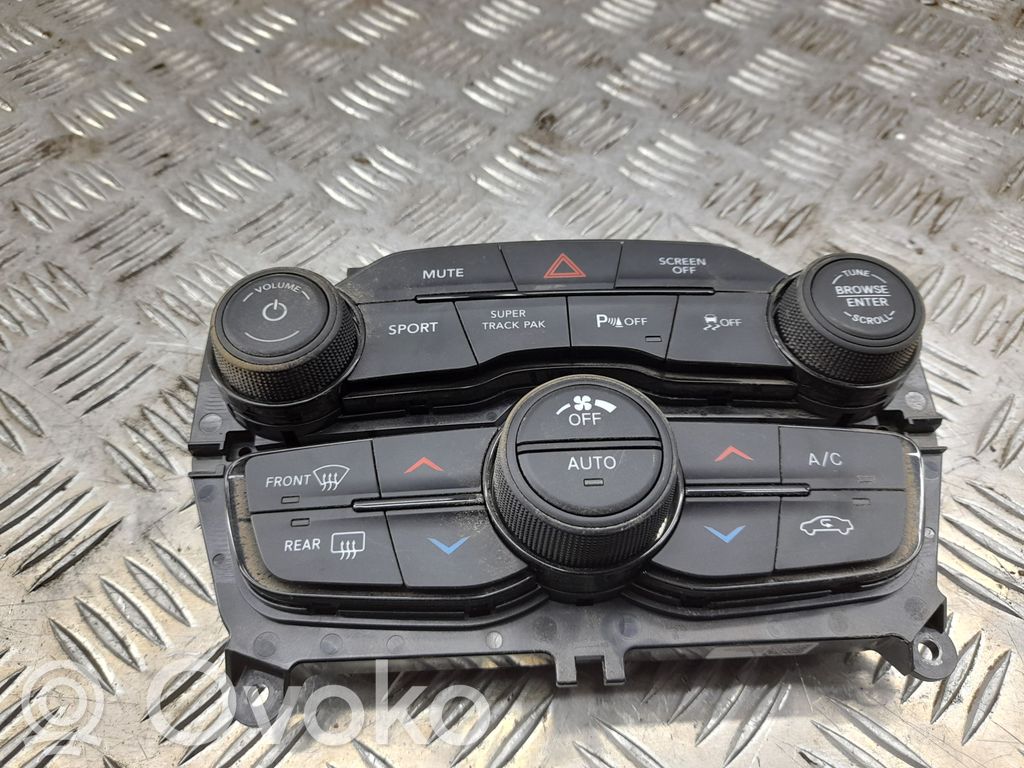 Dodge Challenger Climate control unit 