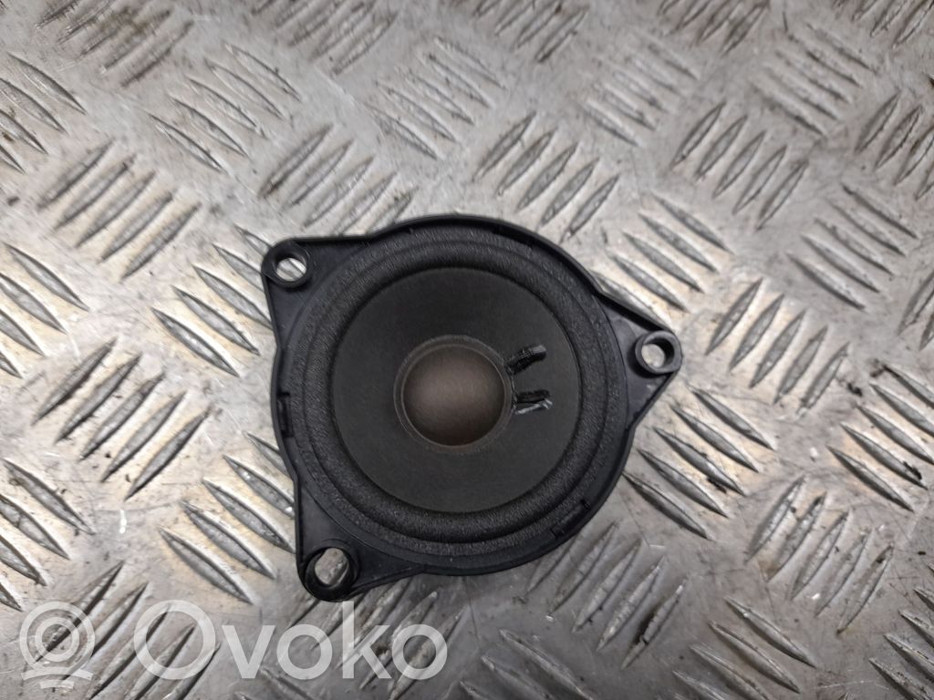 Porsche Macan (95B) Panel speaker 