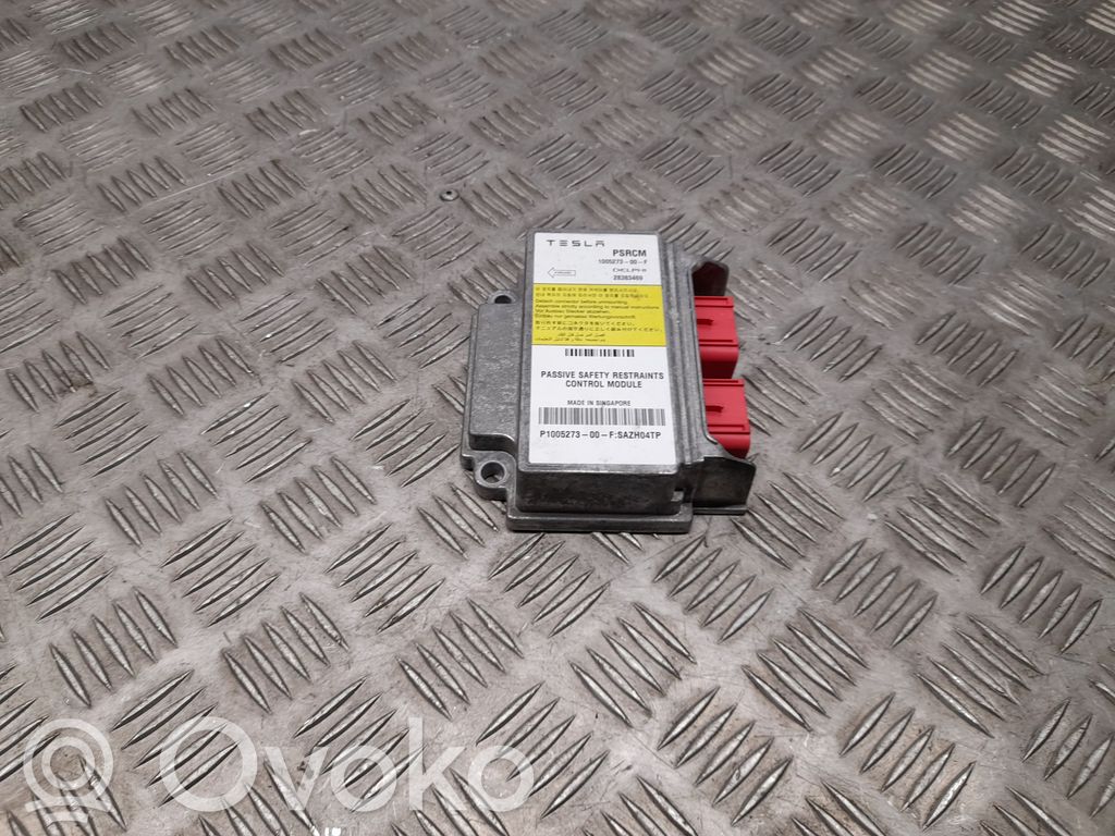 Tesla Model S Airbag control unit/module 