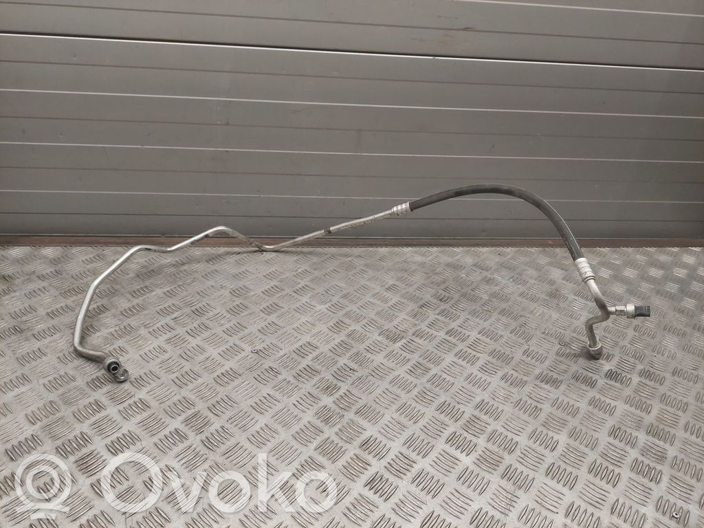 Ilmastointilaitteen putki (A/C)   P68192206AC,68192206AC