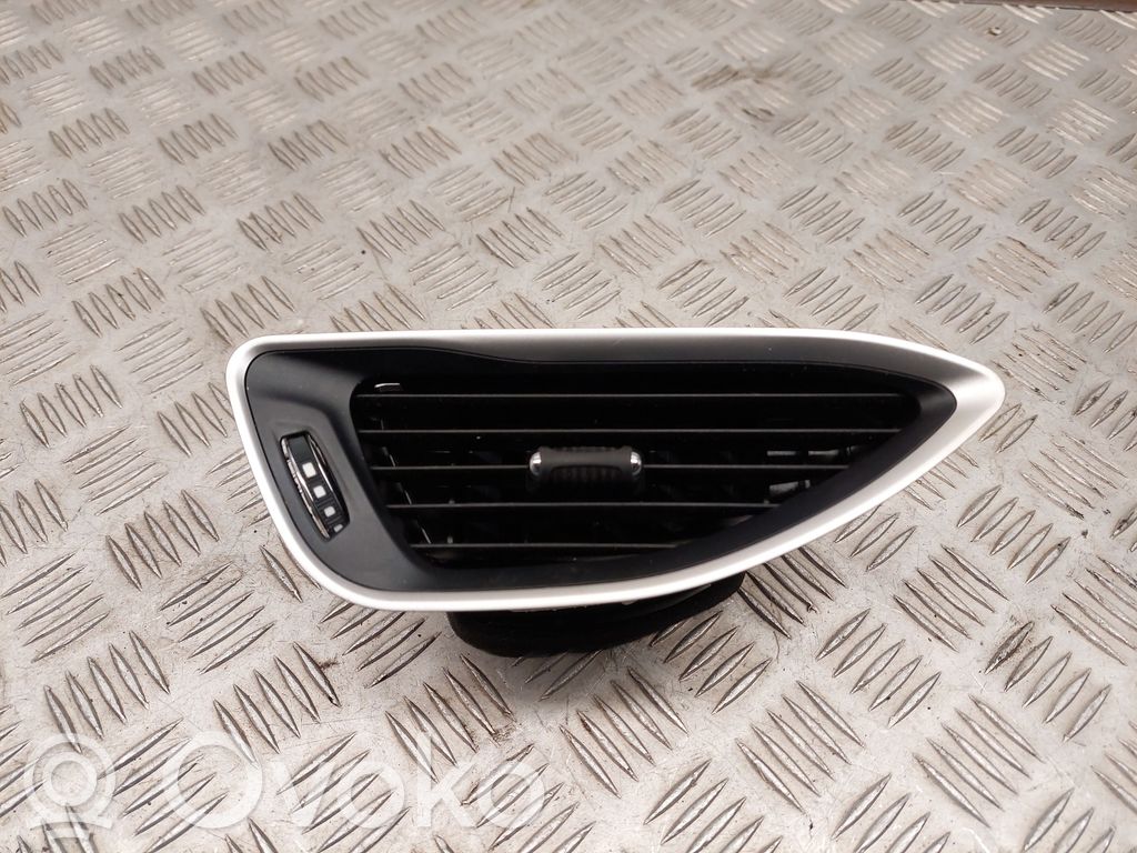 Chrysler Pacifica Dashboard side air vent grill/cover trim 