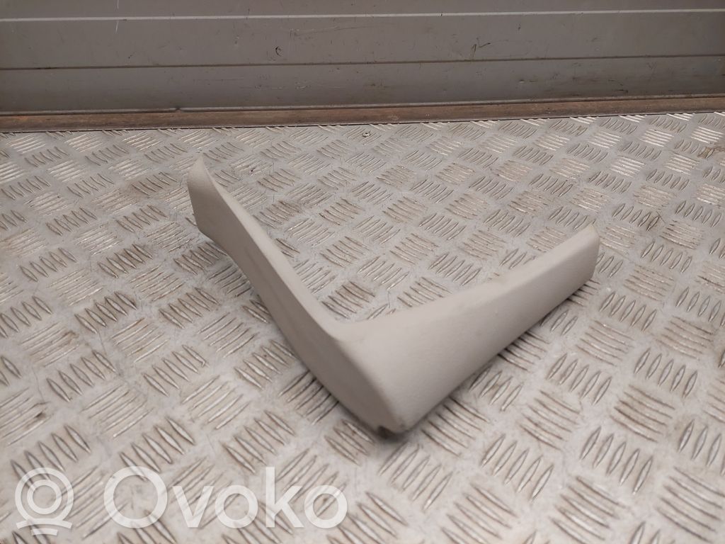 Chrysler Pacifica (A) pillar trim 