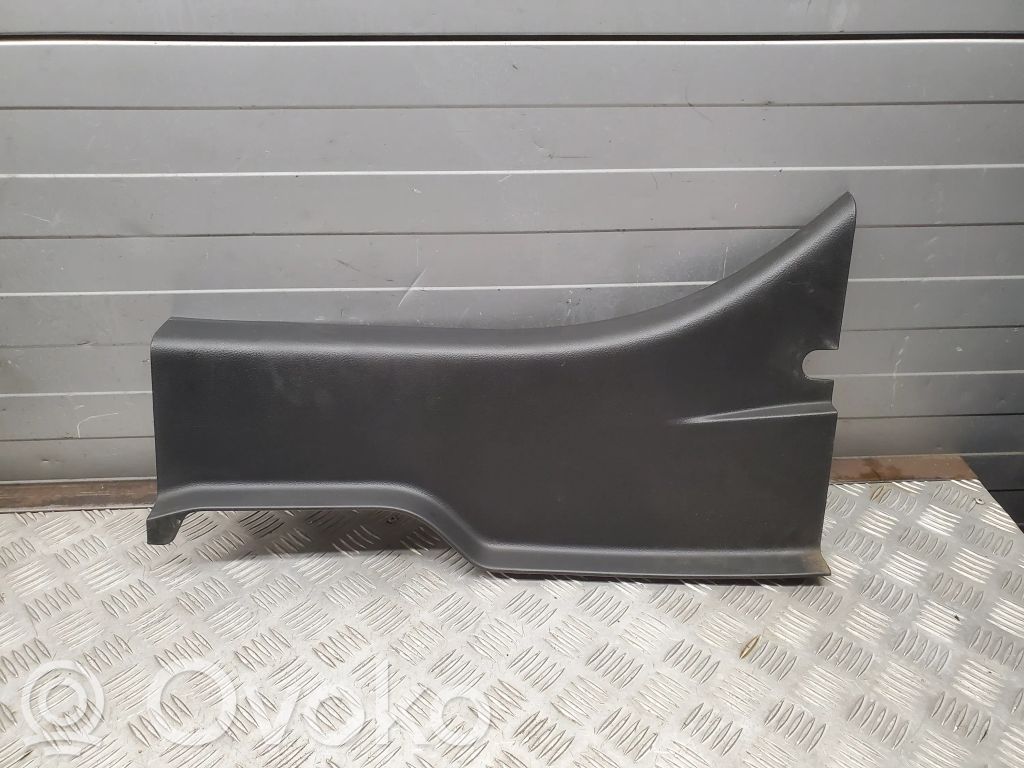 Dodge RAM (C) pillar trim 