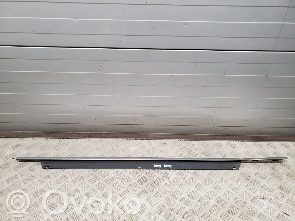 Audi Q7 4L Mască ușă față (turnată) 