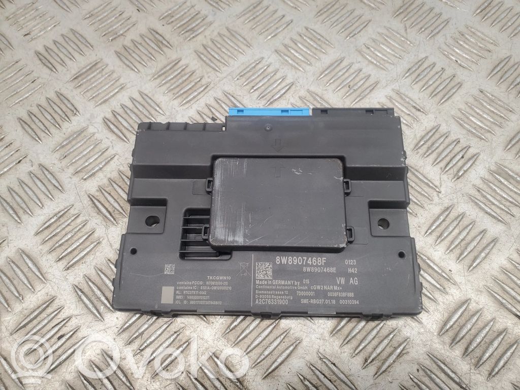 Audi Q7 4M Gateway control module 