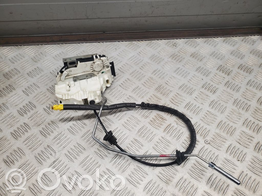 Jeep Grand Cherokee Front door lock 