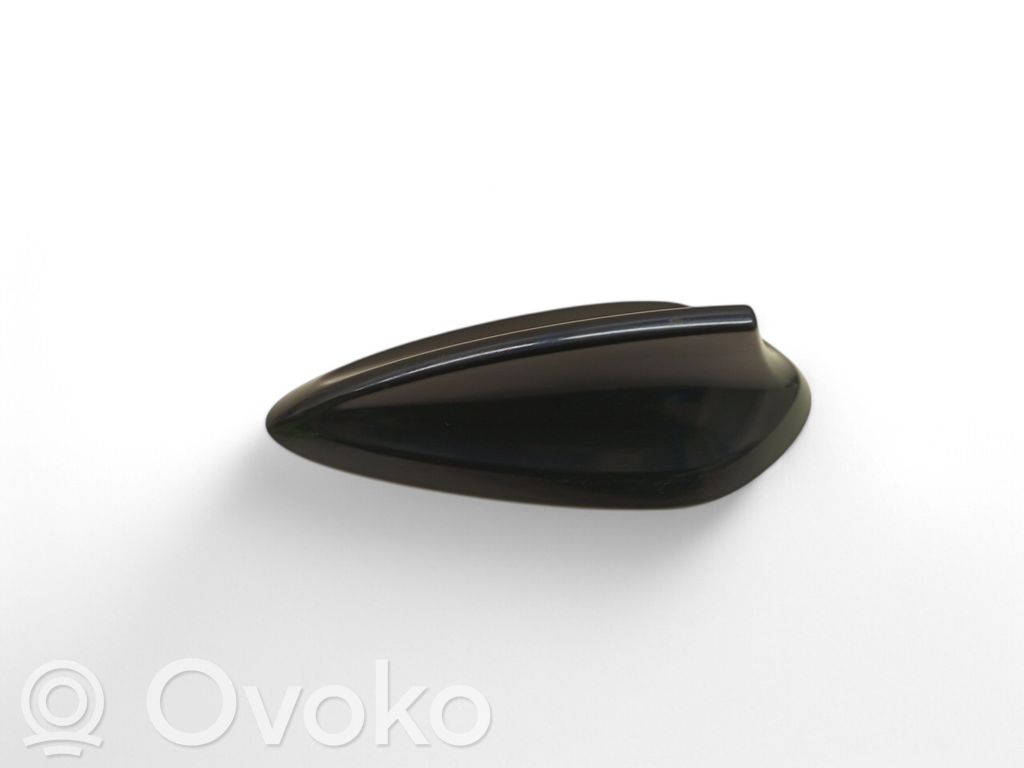 BMW 3 F30 F35 F31 Stogo (GPS) antenos dangtelis 