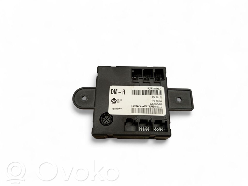 Door control unit/module   68225096AF,P68225096AF