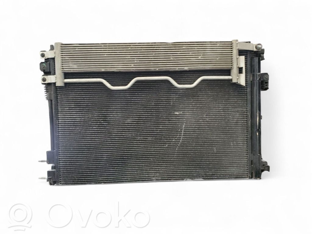 Chrysler Pacifica Radiatora komplekts 
