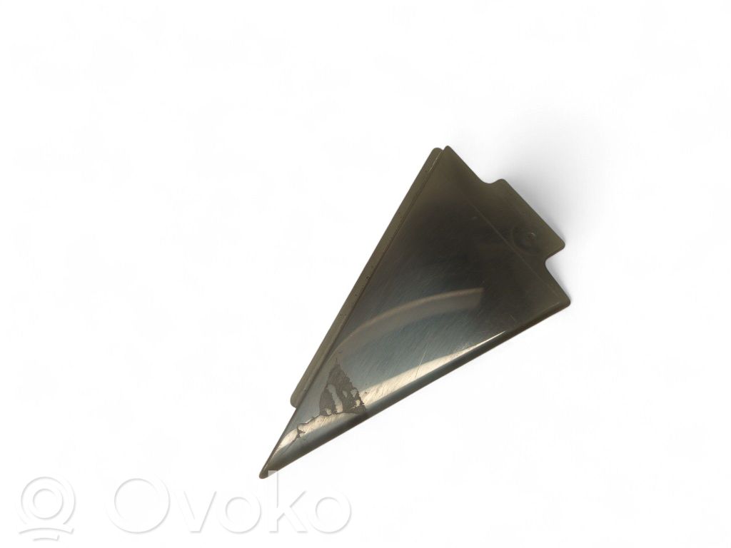 Listwa / Uszczelka szyby drzwi tylnych   8U0853273B