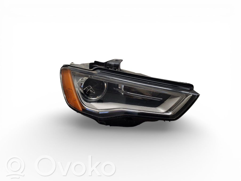 Audi A3 S3 8V Phare frontale 
