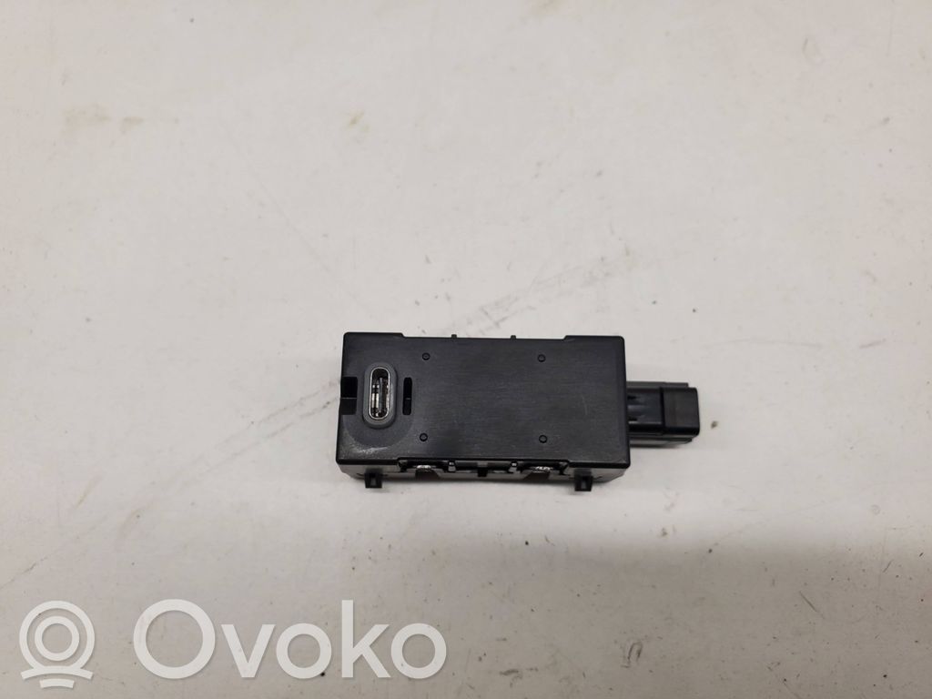 Cadillac XT6 Enchufe conector USB 