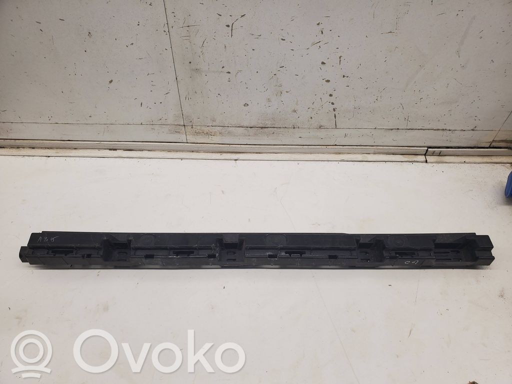 Volvo S90, V90 Ślizg listwy progowej 