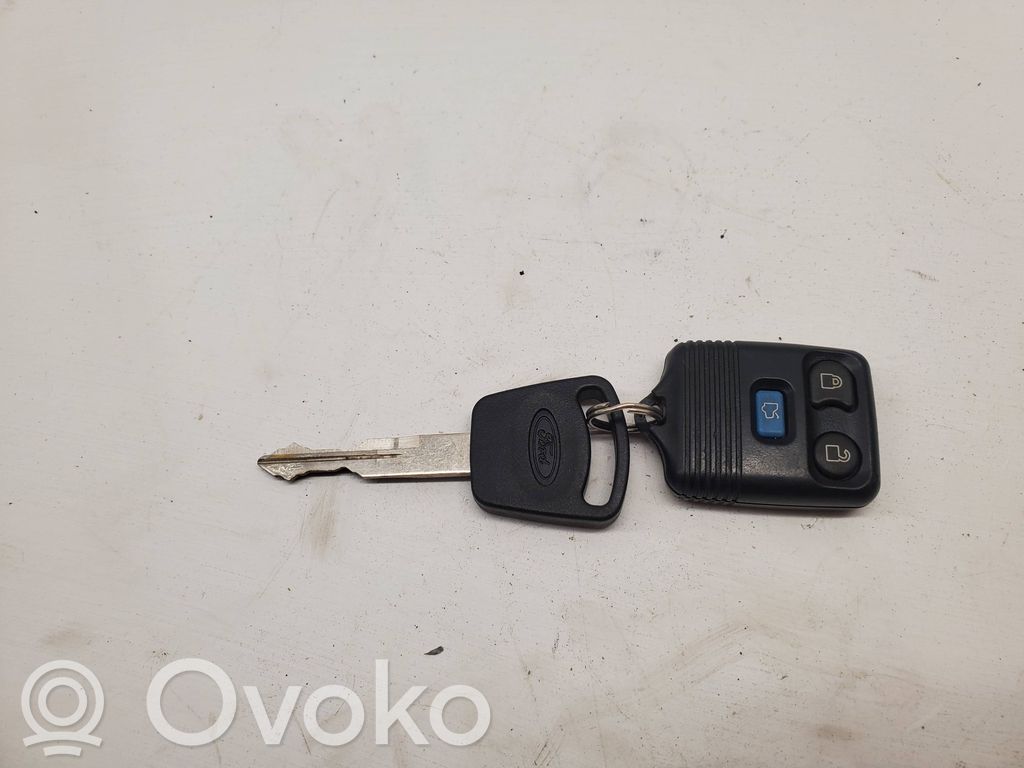 Ford Explorer VI Virta-avain/kortti 