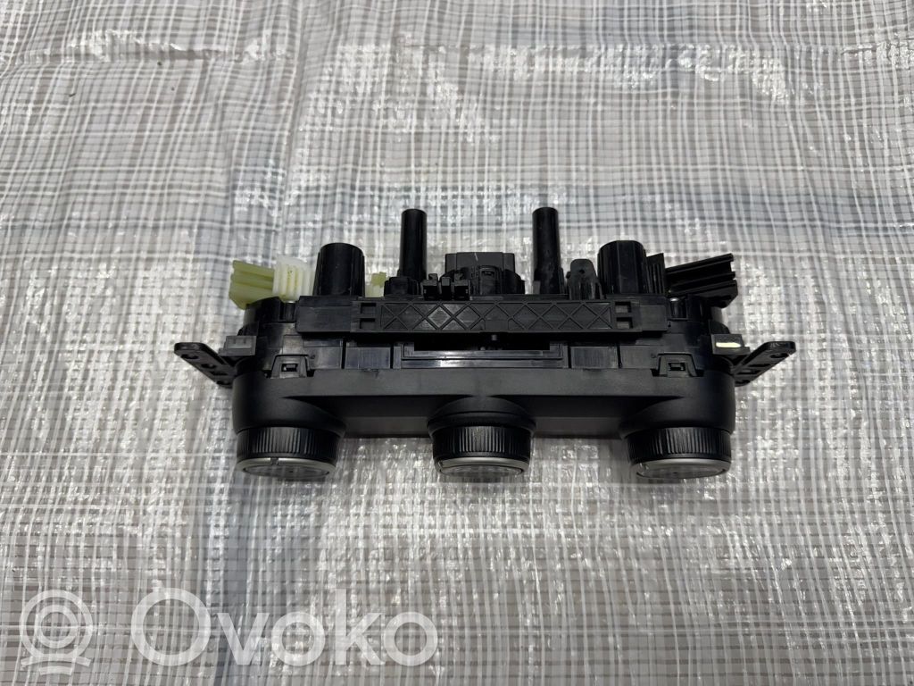 Fiat Panda III Climate control unit 