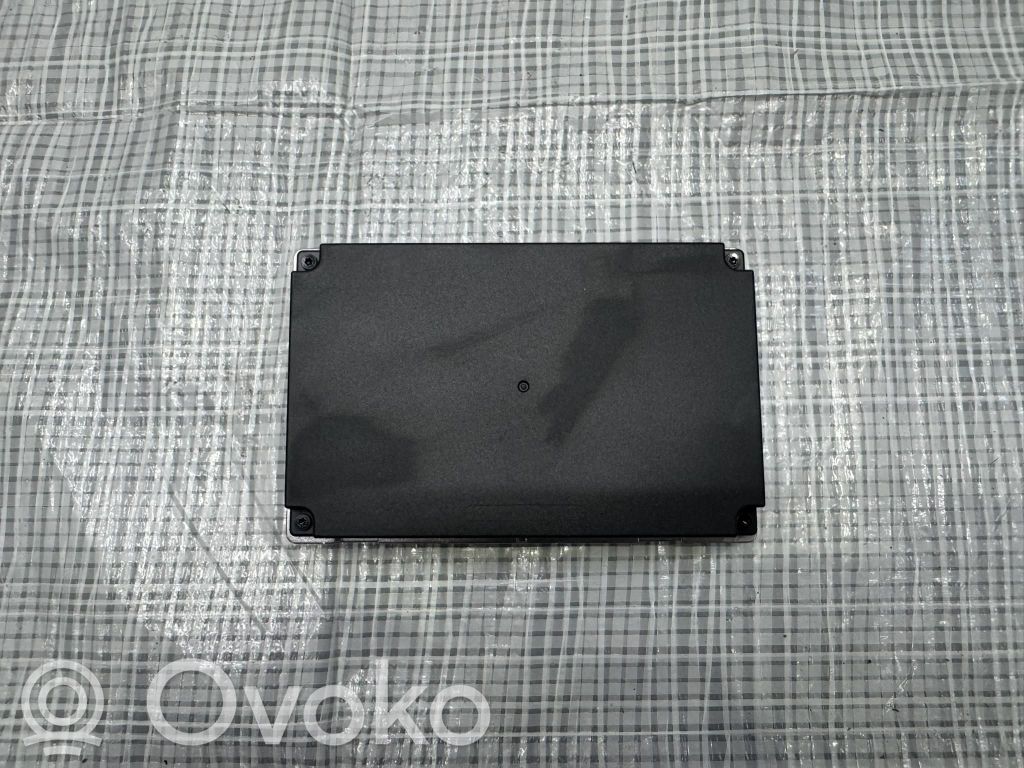 Alfa Romeo Junior Wireless charging module 