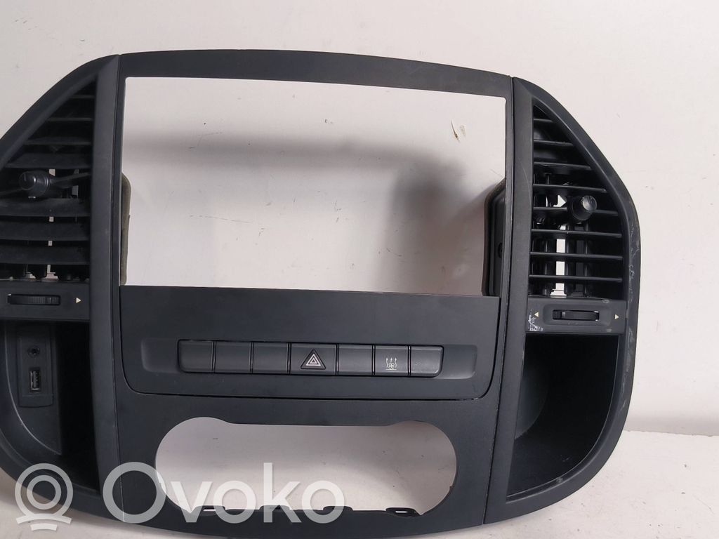 Mercedes-Benz Vito Viano W447 Comutator lumini pericol 
