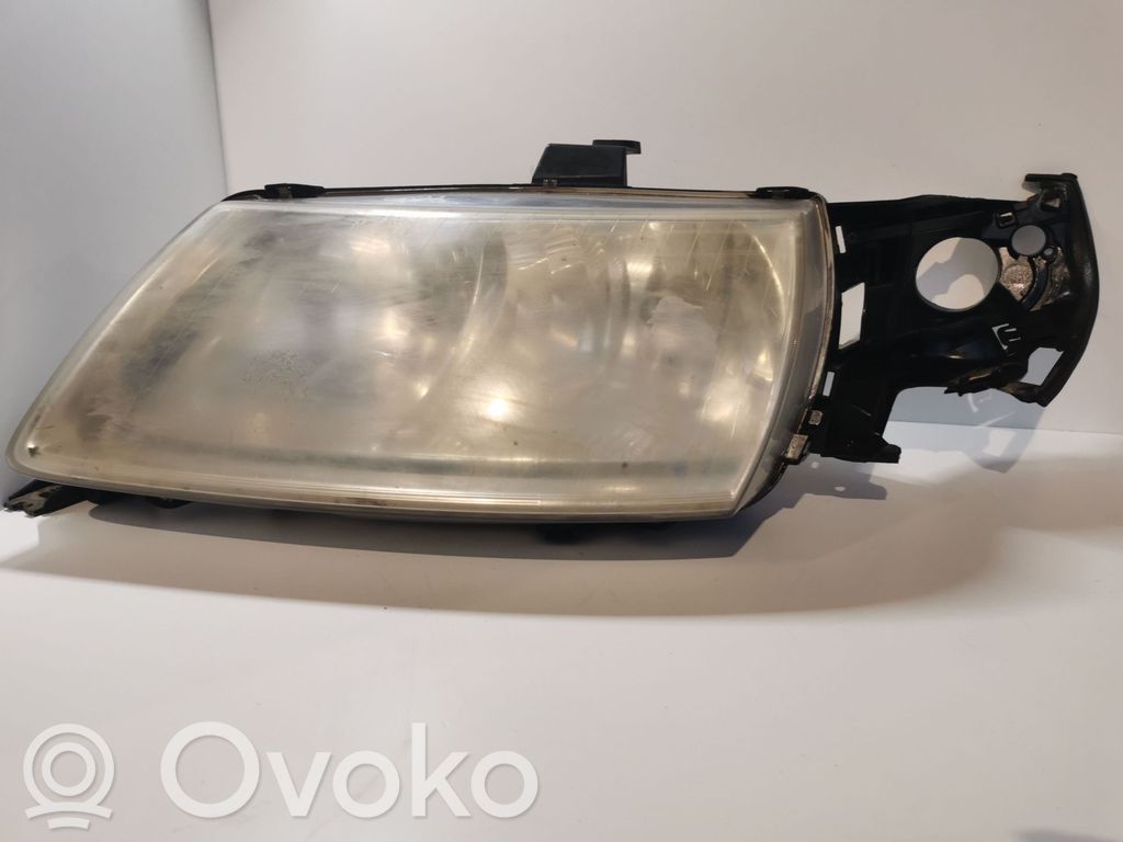 Saab 9-5 Priekšējais lukturis 