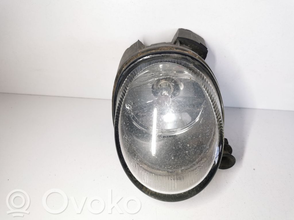 Audi A4 S4 B7 8E 8H Nebelscheinwerfer vorne 