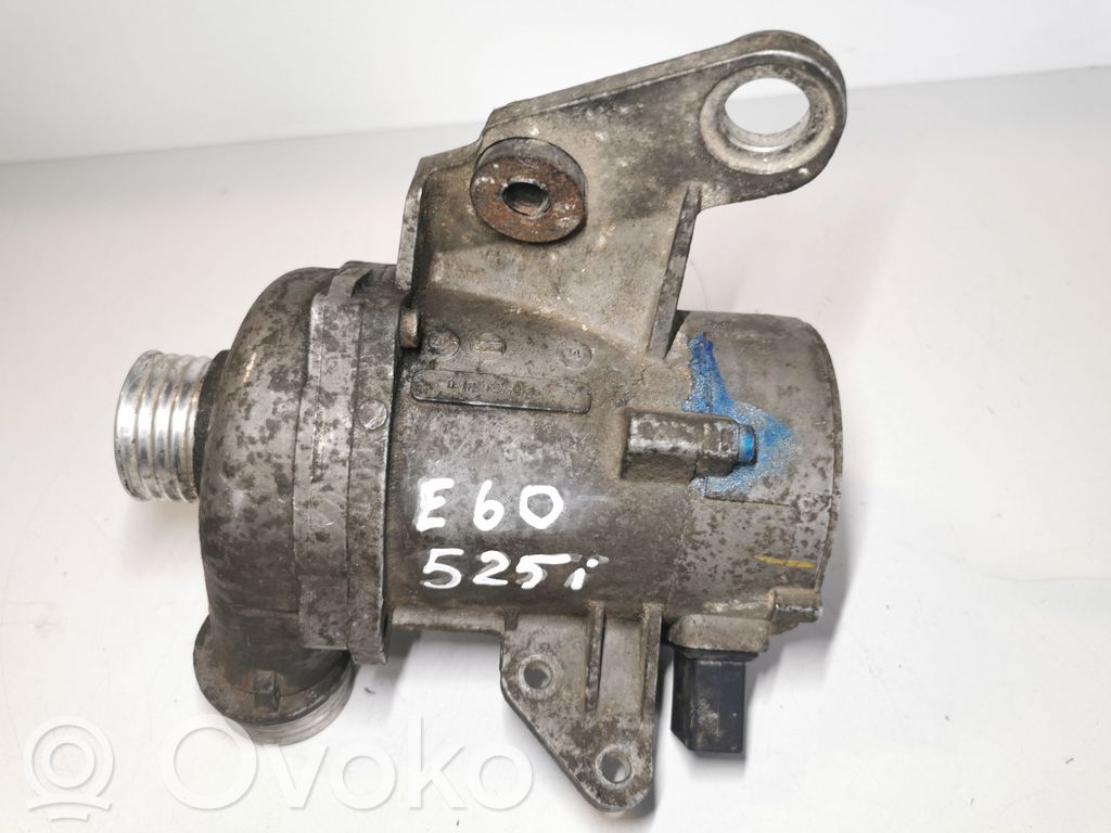 Pompe de circulation d'eau   7561229,304453