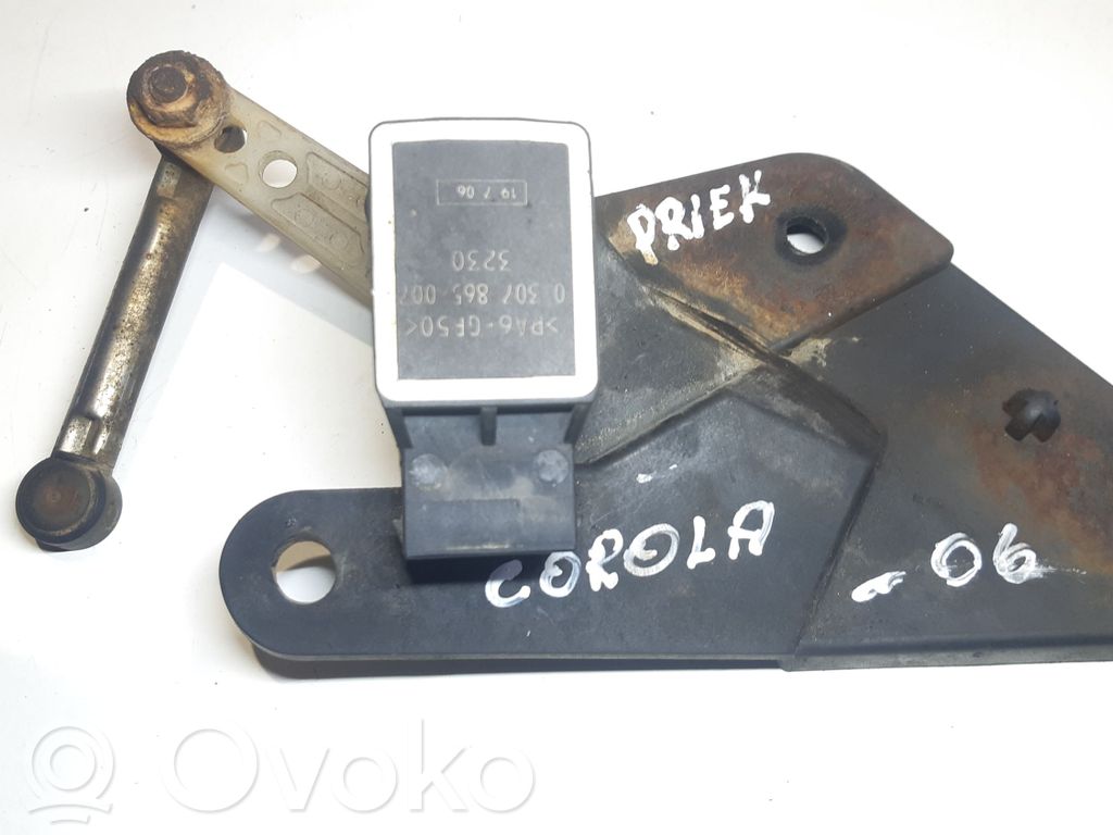Toyota Corolla E120 E130 Headlight/headlamp level sensor 