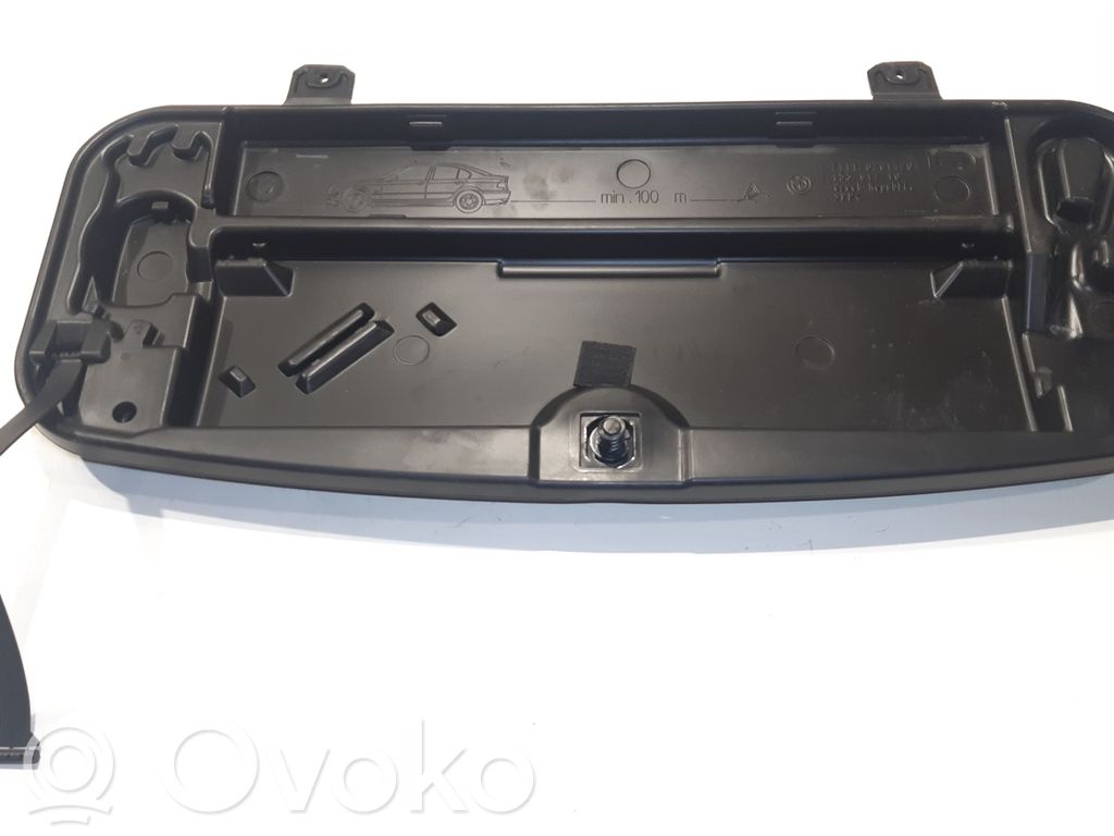 BMW 5 E60 E61 Tool box 