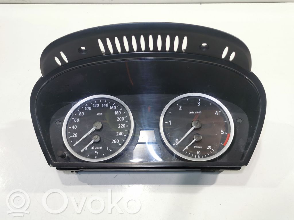 Geschwindigkeitsmesser Cockpit   6945633,6934312,A2C53020569