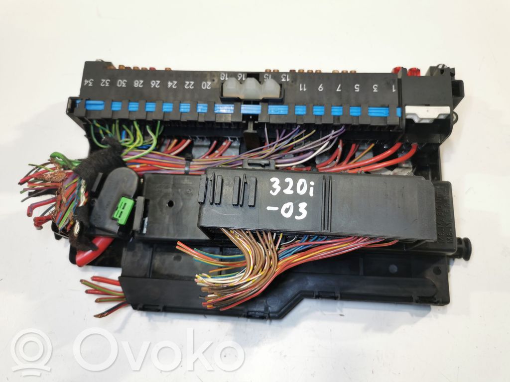 Drošinātāju bloks   8364540,8364542,8387153