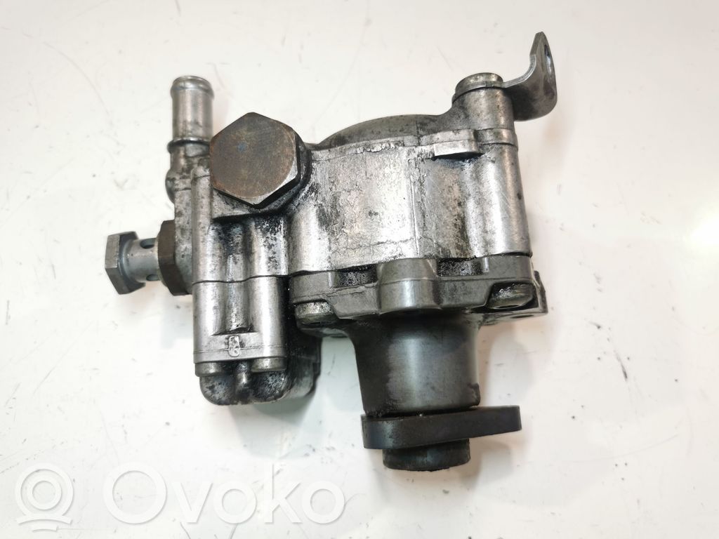 BMW 5 E60 E61 Power steering pump 