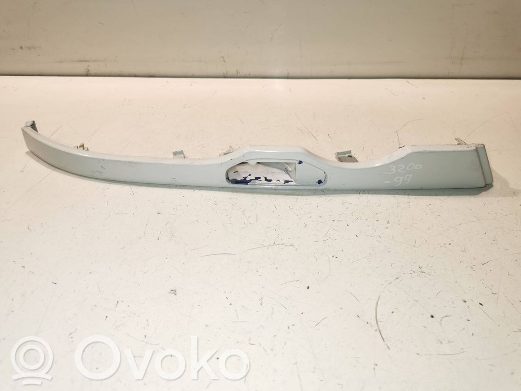 Under headlight/headlamp trim   8231044