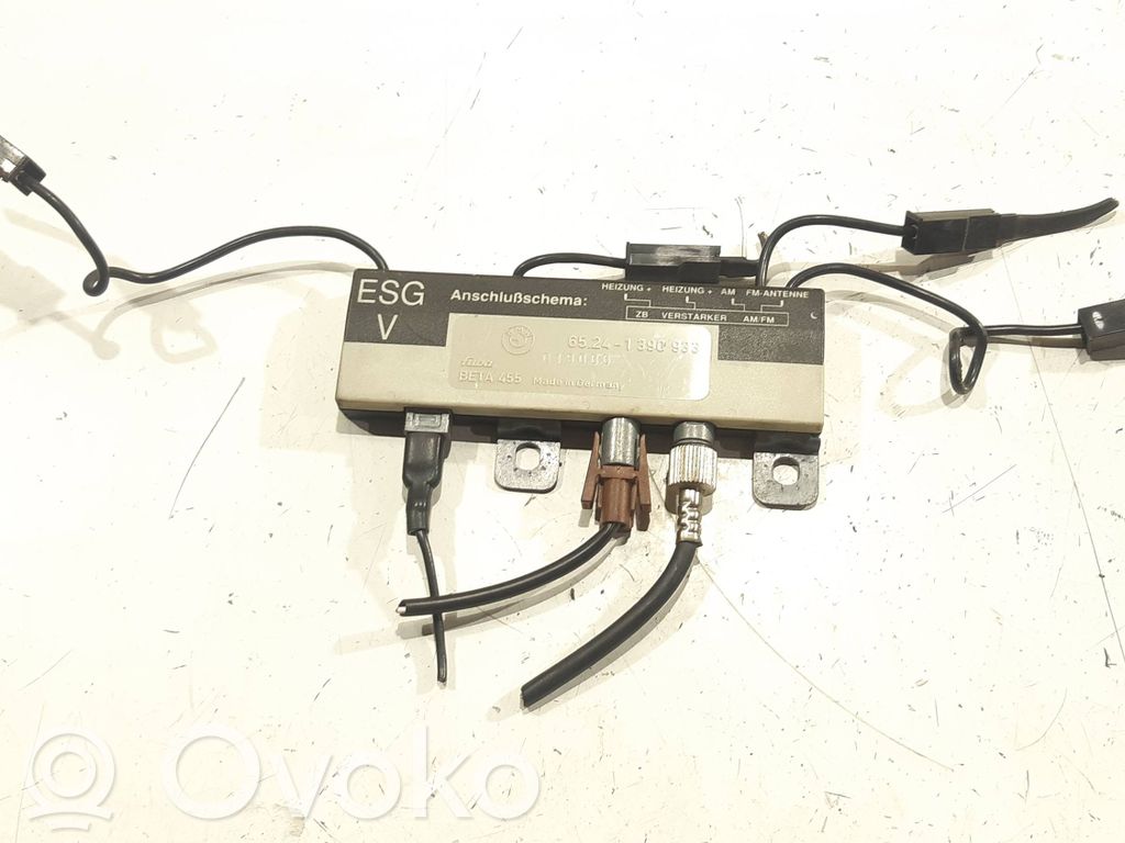 Antenos stiprintuvas   65241390933